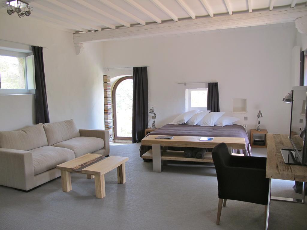 Chambres De L'Artemise & Spa Uzès Esterno foto