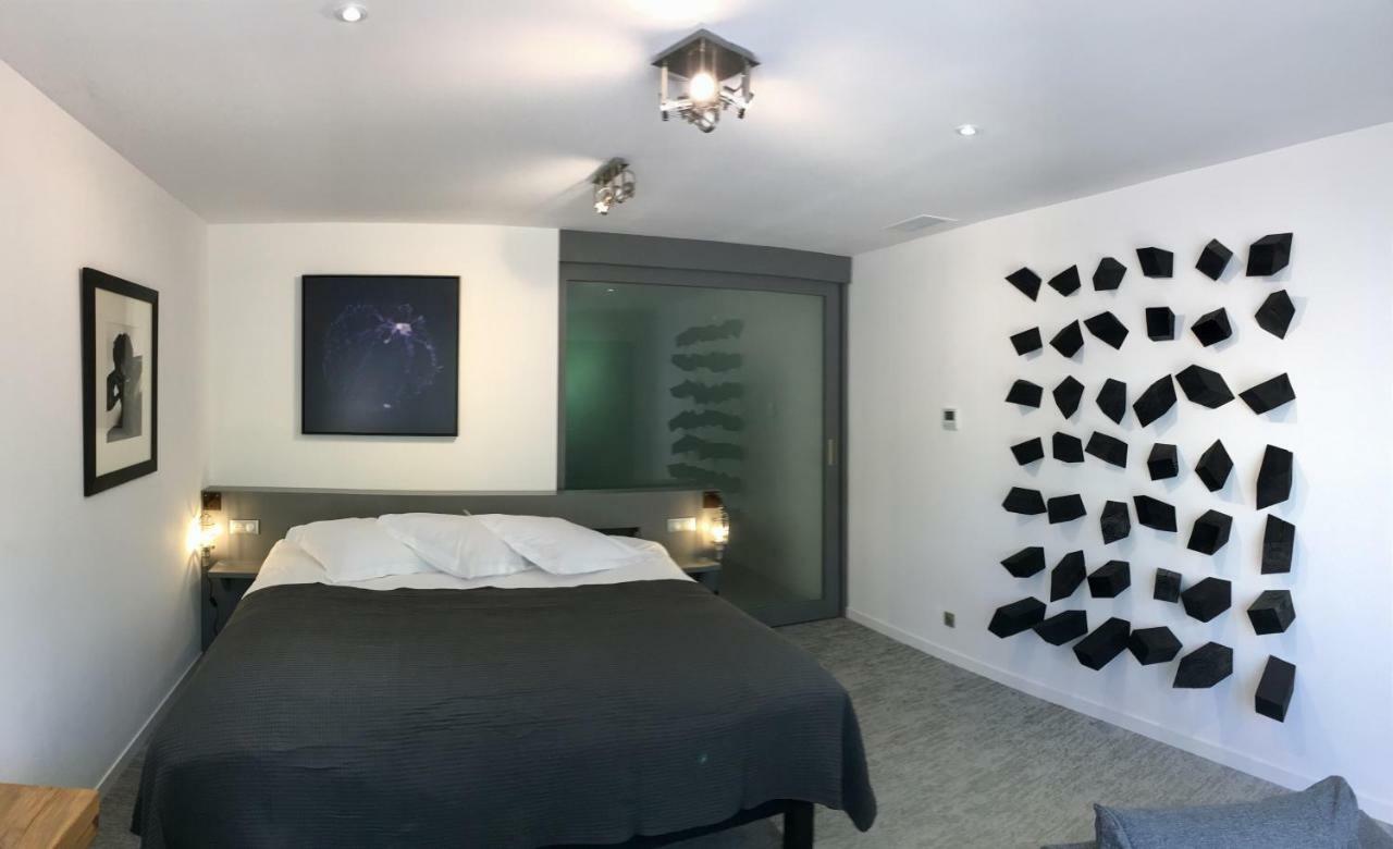 Chambres De L'Artemise & Spa Uzès Esterno foto